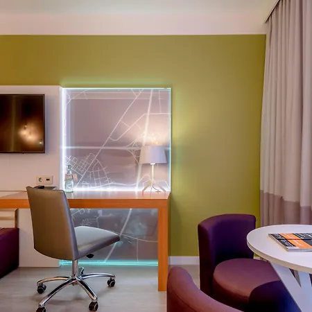 Отель Mercure Unna Камен