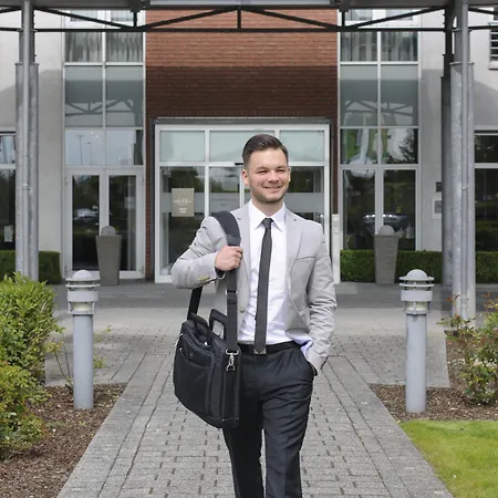 美卡门乌纳旅馆 4*