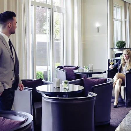 Отель Mercure Unna Камен